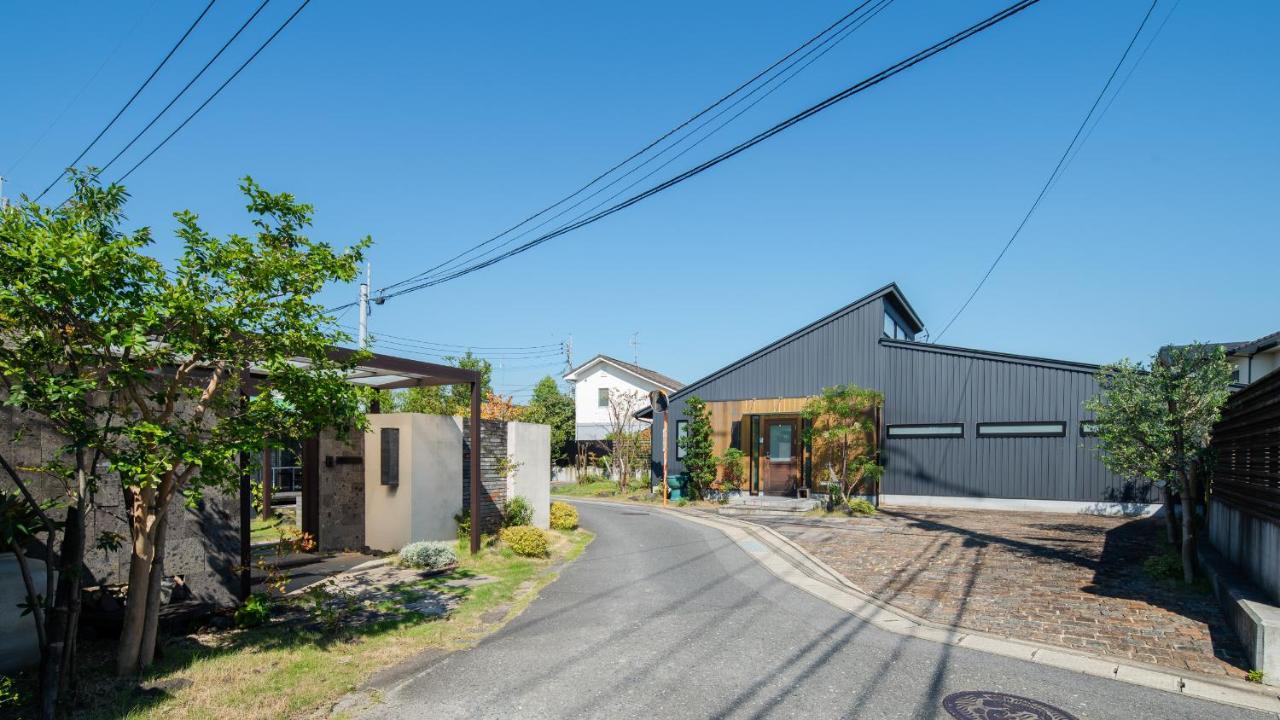 Villa 石の蔵 Hotel Сага Екстериор снимка
